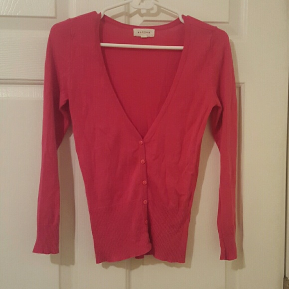 Pink blouse - Picture 3 of 3